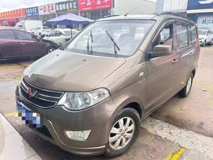 Fourgonnette Wuling d'occasion, prix compétitif, haute qualité et excellent état - Product Image 1