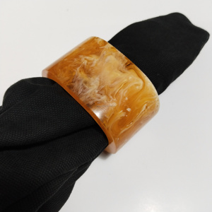 Anneaux de serviette en résine Design vagues noires et blanches Porte-serviettes ovale de luxe pour les occasions spéciales-Fêtes de mariage Utilisation quotidienne - Product Image 6