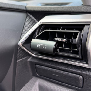 CLIPIA น้ำหอมปรับอากาศในรถยนต์แบบพกพาชนิดเติมได้ กลิ่นไวท์มัสก์ G-79 (สีเทาเมทัลลิก) กำจัดกลิ่น - Product Image 3