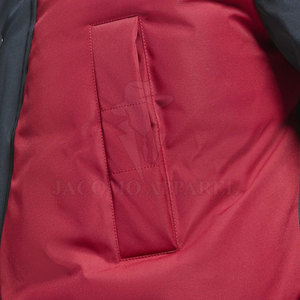 Chaqueta Parka con Capucha para Hombre, con Ribete de Piel, Diseño Térmico Aislante, Múltiples Bolsillos Utilitarios y Construcción para el Invierno - Product Image 6