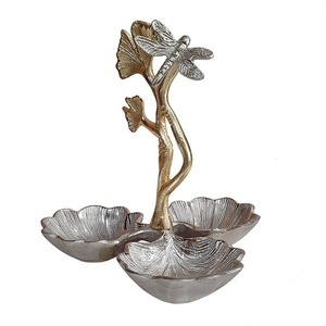 Bandeja de Servir de Metal Hecha a Mano con Diseño de Hoja de Loto, Libélula y Ginkgo, Tazones Decorativos Orientales para Decoración de Mesa - Product Image 3