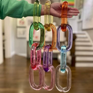 Cadena de resina para colgar en la pared, decoración moderna de resina para pared, escultura de eslabones de resina, arte decorativo de cadena de resina - Product Image 1