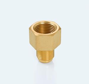 Paquete de Seis Adaptadores de Latón de Alta Calidad, Conector Macho de 3/8 Pulgadas a Conector Hembra de 1/2 Pulgada para Sistemas de Plomería e Hidráulica - Product Image 5