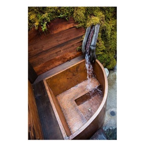 อ่างอาบน้ำทองแดงโบราณทรงสามเหลี่ยมแบบตั้งพื้น ผลิตด้วยมืออย่างหรูหรา ผนังสองชั้น ลายตอกแบบแฮมเมอร์  ขนาดสั่งทำได้  แบบพกพา  OEM - Product Image 3