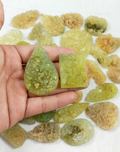 Hermoso Cabujón de Prehnita, Cabujón Druzy, Piedra Preciosa Suelta para la Fabricación de Joyas, Piedra Natural Hecha a Mano - Product Image 1
