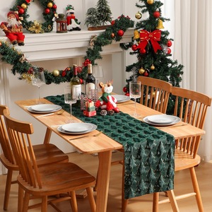 Chemin de table festif de Noël, décoration de table de fête pour la maison, la cuisine et les réceptions - Product Image 1