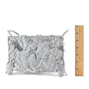 Organizador de cubiertos con diseño de mariposa, ideal para la organización de mesas en ocasiones especiales y como elegante idea de regalo. - Product Image 5