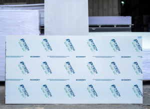 Panneau de mousse de PVC blanc de haute qualité de Pitech Vietnam épaisseur de 10mm feuille rigide de taille de 1220x2440mm pour l'impression - Product Image 2