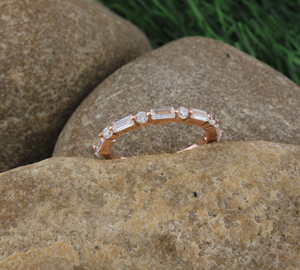 Anillo Minimalista de Circonita Cúbica al por Mayor, Anillo Apilable Delgado Chapado en Plata 925, Anillo de Eternidad de Circonita Cúbica para Mujer, Joyería al por Mayor - Product Image 3