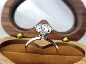 Anillo de compromiso de moissanita redonda de 2 CT, anillo de boda redondo, anillo de compromiso con halo oculto, anillo de aniversario, anillo de promesa - Product Image 4