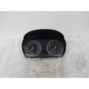ชุดหน้าปัดเรือนไมล์มือสองสำหรับรถยนต์ซีรีส์ 3 รุ่น 922095501 - Product Image 1