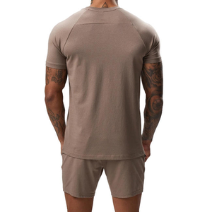 Ensemble personnalisé unisexe de t-shirt et short de marque, ensemble deux pièces oversize vierge pour hommes - Product Image 4