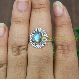 Bague en labradorite, bague en argent sterling 925, bagues de fiançailles et de mariage pour femmes, bijoux en labradorite, cadeau de Noël et d'anniversaire pour femme - Product Image 2
