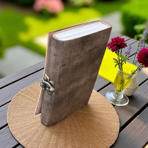 Diario de Cuero Genuino Hecho a Mano con Diseño de Diosa, Clásico, Vintage, Grabado, para Escritura Espiritual - Product Image 6