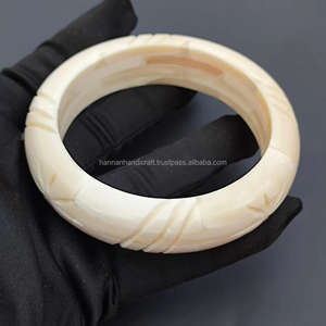 Bracelet en résine du fabricant indien au meilleur prix – Couleurs classiques noir et blanc – Produit phare pour mariage - Product Image 3