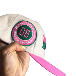 Gorra Snapback de Sarga Merit con Forro de Satén y Visera Rosa, Ajustable, Estilo Béisbol, Moda Urbana Premium Personalizada - Product Image 3