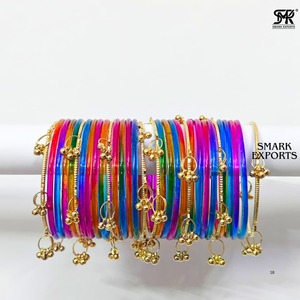 Ensemble de bracelets multicolores plaqués or de style cachemiri, Ghungru pour les deux mains, bijoux traditionnels indiens Chudi, mode féminine, bijoux de mariée - Product Image 4