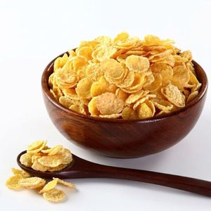 AQUA VRIKSHA Flocons de maïs premium |   Céréales de maïs naturelles |   Céréales croustillantes pour le petit-déjeuner |   Céréales de maïs en vrac pour la vente en gros et l'exportation - Product Image 4