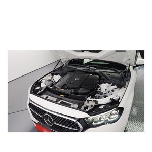 Mercedes-Benz Classe E E200 Avantgarde 2024, 8 745 km, boîte automatique, conduite à gauche, caméra de recul - Product Image 6