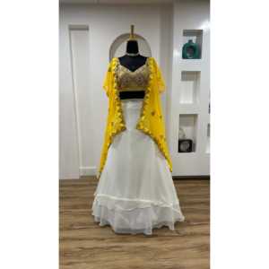 Ensemble Lehenga Choli et shrug jaune pour femme FB Designer, taille M, pour les occasions spéciales - Product Image 5