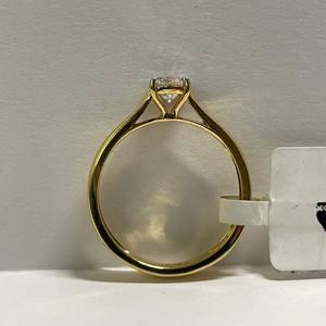 Bague pour femme en diamant de laboratoire de qualité supérieure, or jaune massif 18 carats, 0,55 carat, couleur E, VS, certifiée IGI, style unique, cadeau d'anniversaire - Product Image 4