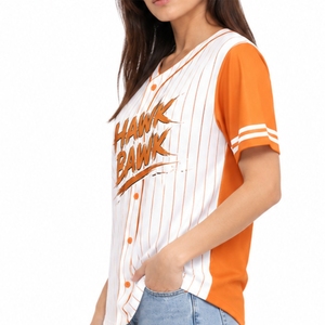 Camiseta de béisbol personalizada para mujer, con botones, a rayas, para equipo deportivo, tela transpirable, ligera, cómoda y ajustada. - Product Image 3