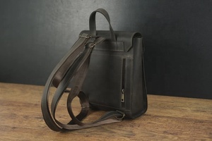 Mochilas personalizadas de diseñador de piel auténtica para mujer, mochila para ordenador portátil, mochila informal multifuncional de cuero - Product Image 2