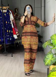 Ensemble haut et bas en rayonne à imprimé ethnique pour femmes |   Ensemble Coordonné Confortable pour Tenue Décontractée - Product Image 3