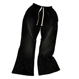 Pantalon de jogging streetwear décontracté surdimensionné noir délavé à l'acide avec imprimé diamant intégral, éco-responsable, coupe large et ample pour homme - Product Image 1