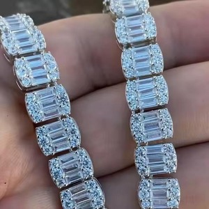 Hip Hop Jewelry Cuban Link <b>Chain</b> VVS Clarity Moissanite Diamonds <b>Iced</b> Out Gift IGI Certified Best Prices From Indian Supplier - Product Image 2