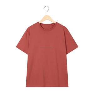 Camiseta de Cuello Redondo Holgada de Color Sólido para Hombre, de Algodón Puro de Verano de 205 g, con Diseño Estampado y Bordado con Logotipo Personalizado OEM - Product Image 5