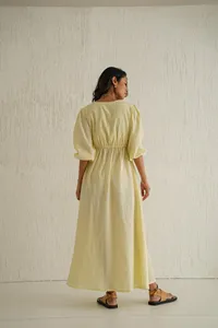 Vestido largo amarillo de verano para mujer, de tela de algodón, con cuello en V, manga abullonada, holgado, informal, estilo bohemio - Product Image 3