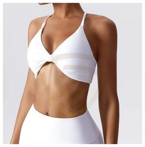 Soutien-gorge de sport de haute qualité en gros, design tendance pour la gym, respirant, avec logo frontal, dernière collection pour activités sportives en extérieur - Product Image 3
