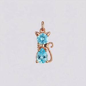 Pendentif Chat en Quartz Aigue-marine Plaqué Or Rose, Charme Chat Mignon avec Pierre de Cristal Bleue Facettée, Bijou Animal, Collier, Cadeau - Product Image 1