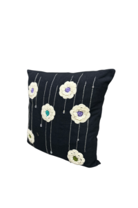 ปลอกหมอนอิงสี่เหลี่ยมปักลายดอกไม้โครเชต์ทำมือ Crocbee ผ้าฝ้าย 100% ของตกแต่งบ้านสไตล์โบฮีเมียน ปิดด้วยซิป - Product Image 2