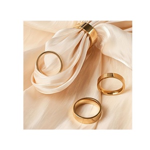 Anneaux de serviette décoratifs en métal avec détails circulaires superposés pour les tables de mariage, les dîners en famille, les célébrations et les banquets - Product Image 6