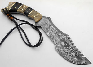 Cuchillo de Caza de Acero de Damasco Hecho a Mano de la Mejor Calidad con Mango de Madera, Soporte OEM - Product Image 4