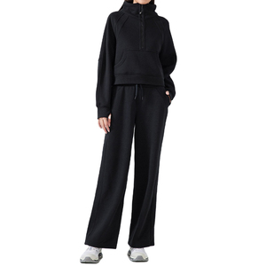 Pantalon de survêtement évasé à jambes larges pour femmes, 100% coton, vêtements de sport, impression de logo personnalisée, fermeture à cordon, service OEM - Product Image 1