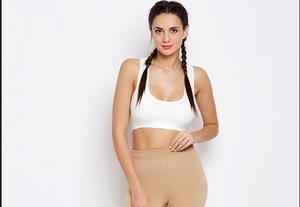 Soutien-gorge de sport sans couture pour femme, blanc, col rond, bretelles spaghetti, maintien moyen, haut de yoga et de sport - Product Image 6