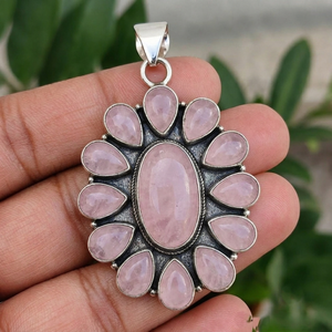 Pendentif en Quartz Rose Naturel en Gros, Argent Sterling 925, Bijou Tendance en Pierre Précieuse en Forme de Goutte Florale, Cadeau Commémoratif pour Femme - Product Image 3
