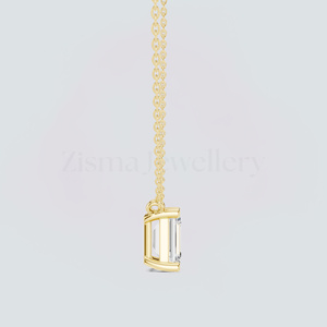 สร้อยคอเพชรเพาะเลี้ยงในห้องปฏิบัติการ 1 กะรัต รับรองโดย IGI เงินแท้ 925 ทอง 14K สี DE ความสะอาด VVS2 รูปทรงมรกต จี้เดี่ยว ผู้ผลิต จัดส่งแบบ DDP สหรัฐอเมริกา - Product Image 3