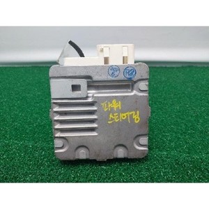 ECUs et modules informatiques d'occasion Prius 8965047102 - Product Image 1