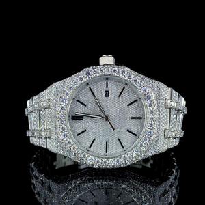 Montre la plus vendue sertie de diamants, avec des matériaux de haute qualité, pour le marché des cadeaux de luxe, disponible en grande quantité - Product Image 6