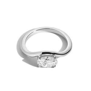 Anillos de Boda Apilables de Oro de 14K con Diamante Ovalado de 1 Quilate Cultivado en Laboratorio, Banda Curva con Engaste de Puntas, Estilo Art Déco, Protección para el Ojo - Product Image 3