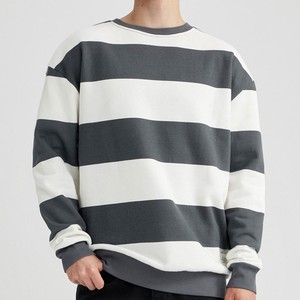 Men Premium Cotton Sweatshirt Custom Logo Pullover Crew Neck Casual <b>Winter</b> <b>Fleece</b> Sweatshirt Manufacturer - Product Image 1