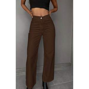 OSCA Jeans de mezclilla marrón de pierna ancha, estilo vintage y moderno, de tela elástica suave, ecológicos, duraderos, transpirables, de cintura alta, corte relajado, con detalles chapados - Product Image 2