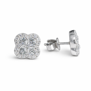 Pendientes de Oro Sólido de 18K con Diamantes Redondos Cultivados en Laboratorio, Diseño Floral en Halo, Certificados por IGI - Product Image 2