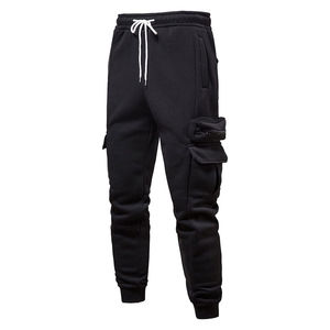 Chándal con Capucha para Hombre con Paneles Negros en las Mangas y Pantalones Cargo, Corte Regular, Largo Completo, Ropa Deportiva de Invierno, 100% Poliéster - Product Image 6