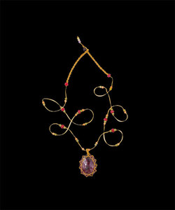 Collier en macramé rose et violet avec pendentif facetté, cordon jaune ajustable, perles, bijoux bohèmes artisanaux pour femme, idéal pour les fêtes - Product Image 2