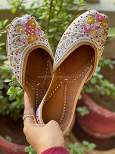 Jutti — pochette brodée pour femme, tenue de soirée élégante, ensemble deux pièces, Style indien, broderie, Jutti - Product Image 4